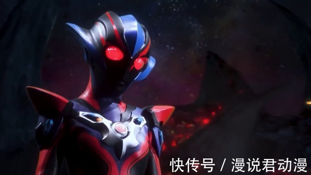 布鲁|奥特银河格斗3:黑暗格丽乔角色海报,姿态妖娆,话语凶狠