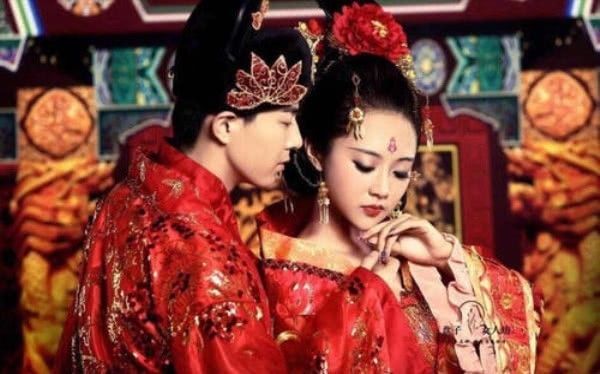 句句|俗语:“官不入民宅,父不进子房”啥意思?老祖宗的话句句在理!