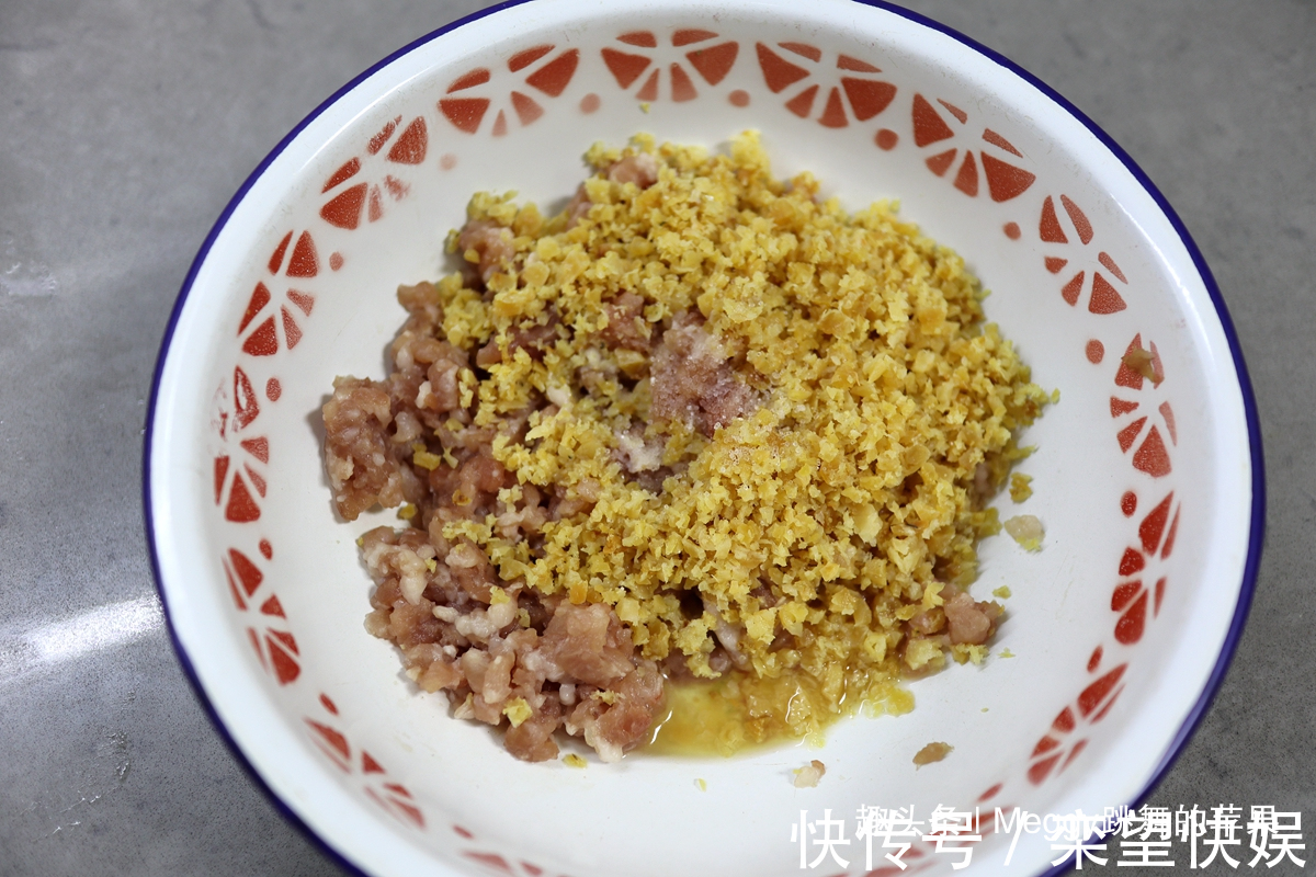 不用面粉包的饺子，一口1个香滑弹口，我连吃20个真解馋