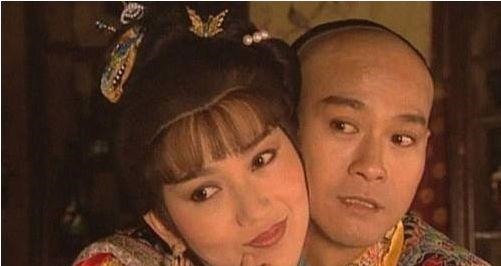 上联@乾隆出了一上联昨日还道黄花闺女,漂亮的女子居然还这么有才华!