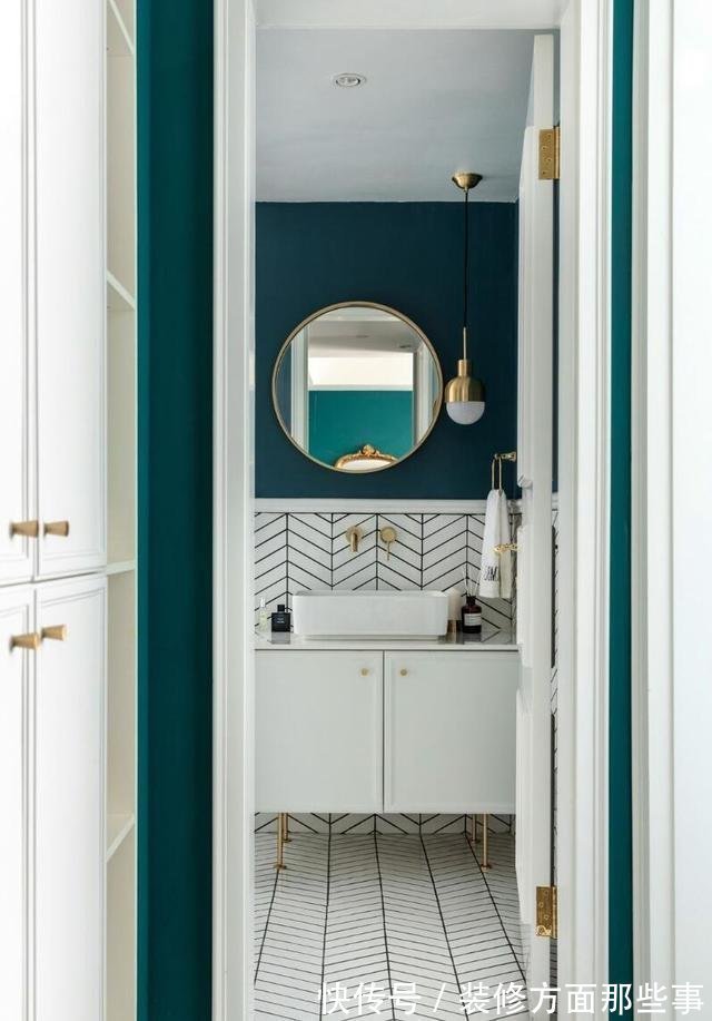 二居室|67平现代二居室,白色来定位整个空间在精致中尽显优雅