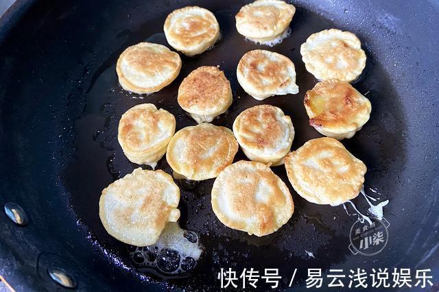 鸡蛋|2个鸡蛋，4根香蕉，锅里一烙想不到这么好吃，做法简单，太香了
