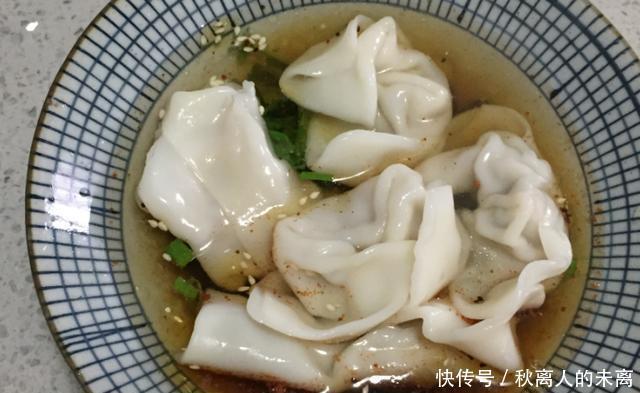 酸汤馄饨|天冷就馋此美味,热乎乎的一碗酸爽开胃,越吃越过瘾,全身都暖了