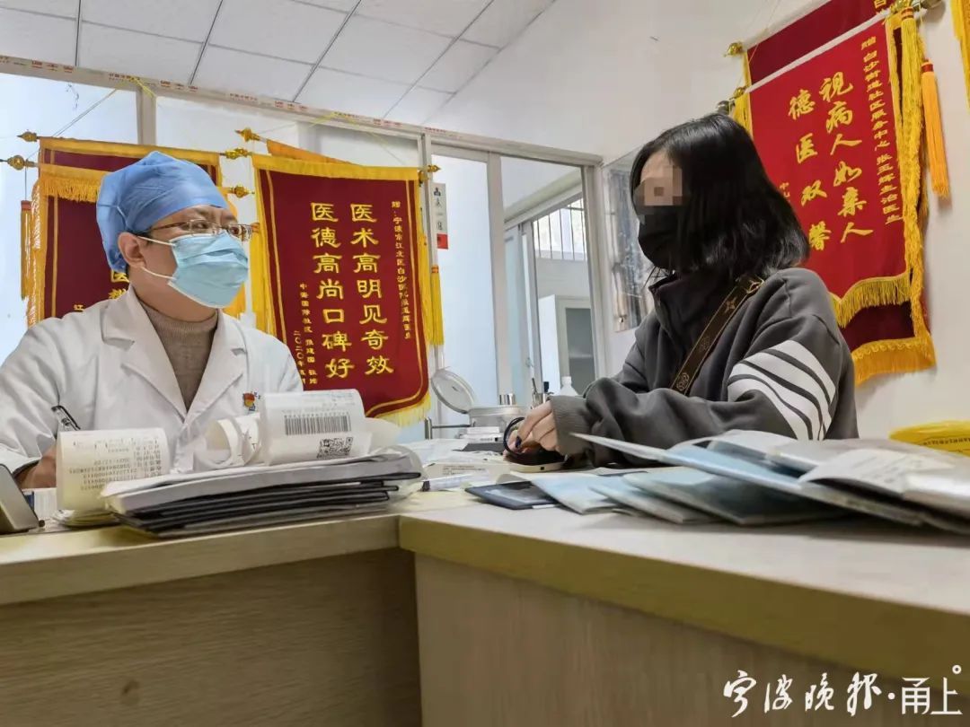 门诊室|有医院一天接诊100多人!越来越多年轻人陷入焦虑
