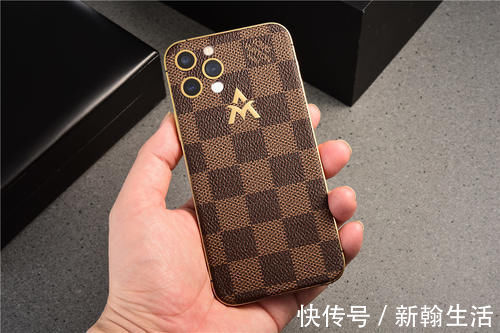 lv|三万多的定制iPhone真的是“智商税”吗？听听手机店老板怎么说！