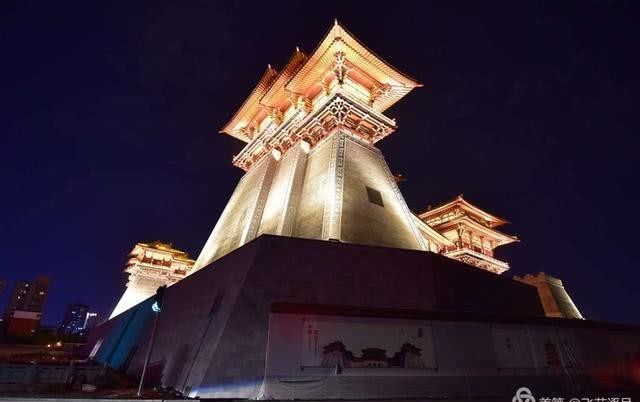 皇宫|历史上最壮丽三出阙皇宫城门,为何被女皇改了名字?