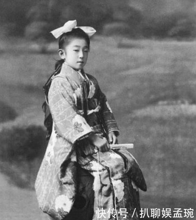 良子|嫁入豪门真幸福吗？日本皇后用悲惨一生告诉你，几乎沦为生育机器