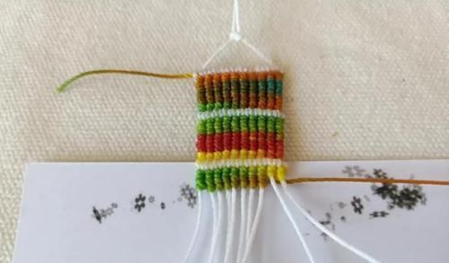 蜡线|五彩南美蜡线编个小挂饰,出彩了DIY绳结编织,附编绳教程