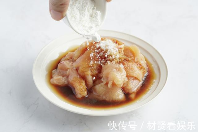 鸡胸肉怎么做才好吃试试这样做,美味营养又低卡,减肥的有福了