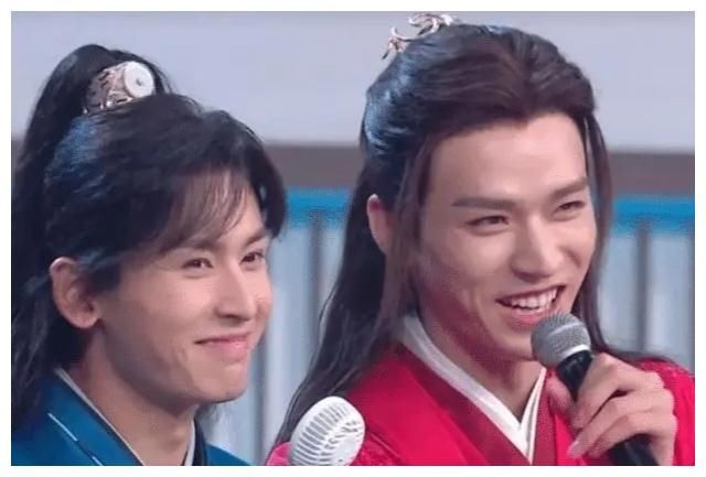 《山河令》演唱会全员唱出KTV效果，龚俊、张哲瀚的颜值不堪入目！