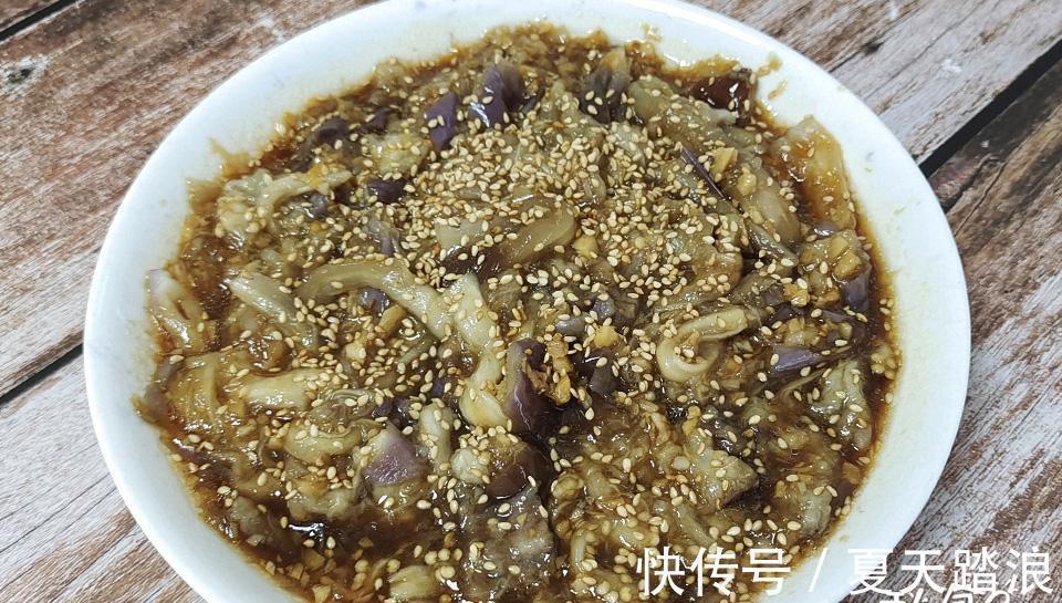 低脂|8月茄子正当季，试下这种“低脂”好吃，一点都“不油腻”的做法
