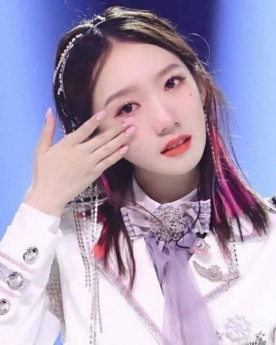 火箭少女101 吴宣仪家境,孟美岐家境,看到徐梦洁是多少人心中的向往