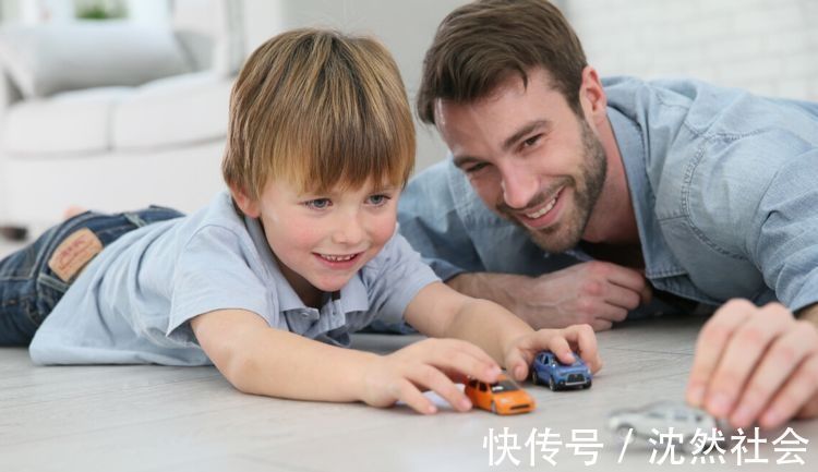 阿尔贝蒂娜|“就玩一次,你让我清静会”:父母的“认怂”只会把孩子越推越远