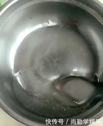 小苏打|鞋子开胶了怎么办别再傻傻用502粘,教你一招,比新买还牢固