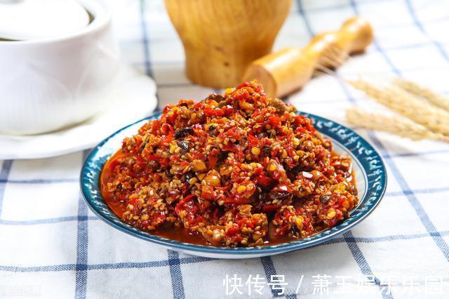 高蛋白食物|老年人不宜常吃7类食品,加重代谢负担,再喜欢,也要管住嘴