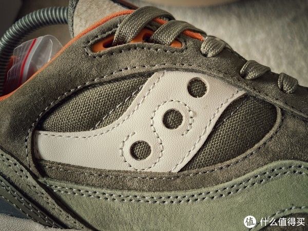 棕色 Sneaker 篇一百三十八：21年发售的三双Saucony Shadow 6000开箱