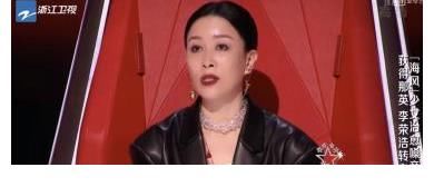 导师|《中国好声音2021》，“鼓励型”导师那英让选手很暖心
