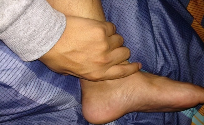 肝脏|爱喝酒的注意,以下4种食物,建议不要在喝酒的时候吃,来看一下