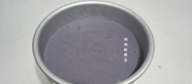 孩子超喜欢吃这款蛋糕,不用面粉就能做,健康又简单,比买的还香