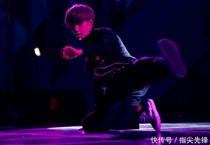 开启|央视导师大洗牌?王一博开启主流刷脸之路,或与易烊千玺并肩