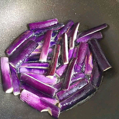 肉末茄子盖浇饭