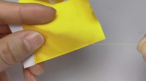 金黄色|紫色丝带芦苇花火了，试着给金黄色的丝带抽个丝，成品也很赞