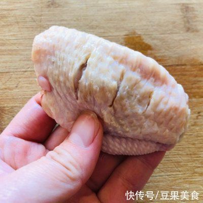 #福气年夜菜#年夜饭快手菜：美极焗鸡翅