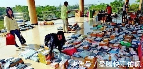 快递小哥|大学生的快递名字能有多“野”？快递员表示无奈，念出来太尴尬