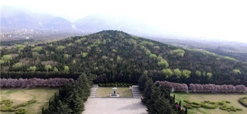 陵墓|中国龙脉葬着三位帝王,一位不敢挖,一位挖不开,一位有异兽守护