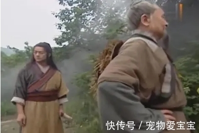 笑傲江湖@张三丰使用太极剑打得过令狐冲吗?两人之间至少存在三个档次差距