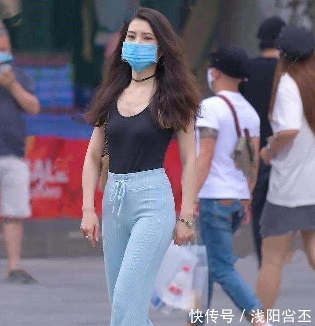 穿搭 约会必备的打底裤穿搭技巧,造型简约利落又显瘦,优雅时尚!