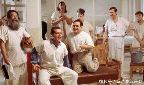 意外|8个正常人潜入精神病院,结局意外反转,无一人能证明自己是装疯