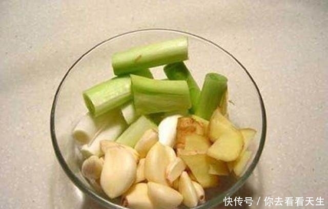  熬出|用豆腐和它熬出的汤超级好喝