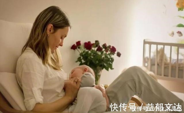 睡着|宝宝喜欢“边吃边睡”的模式,一放下就醒,究竟为啥原因太暖心!