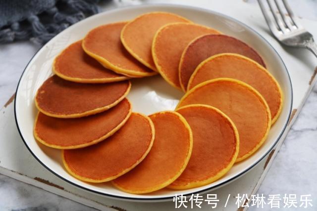 酸奶松饼制作教程，不用烤箱，不用油不用水，蓬松又香软