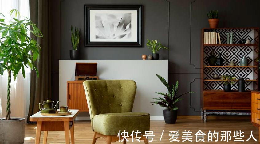 绿萝柱|家里的客厅,一定要放上这几款绿植,美观又大气