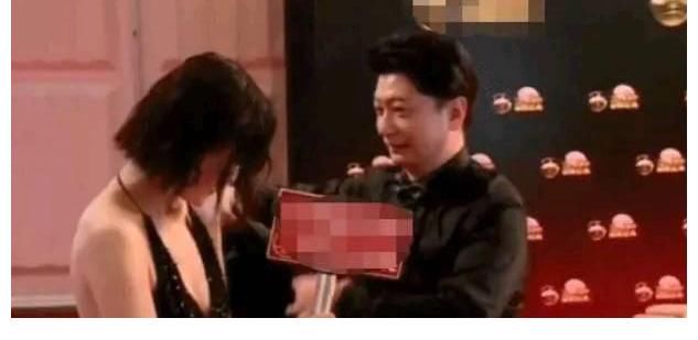 流量&實力歌手的差距：張韶涵降維打擊黃明昊，玲花帶不動一群人