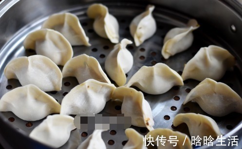 我家隔三差五就用它包饺子,比韭菜香,比白菜营养,出锅能吃30个