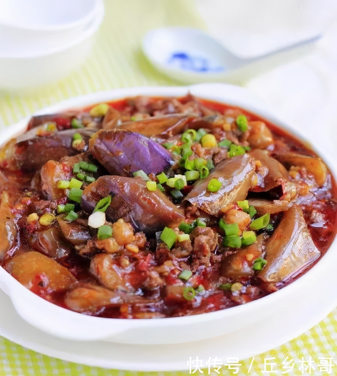 吃了半辈子茄子,还是这个做法最好吃,味道超正宗,饭店都吃不到