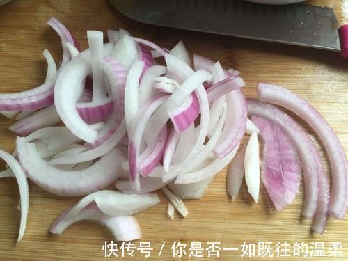 菌类|洋葱和它是绝配,堪称血管“清洁剂”,软化血管,血管也通畅了