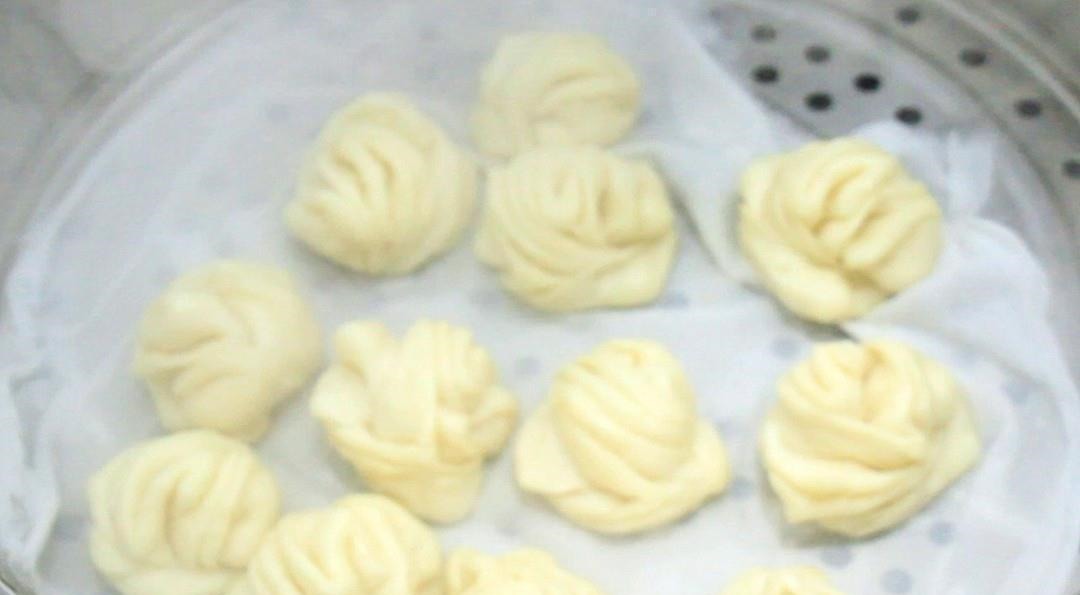 面粉里加包牛奶,我家一周吃5次!一口一个暄软香甜,孩子抢着吃