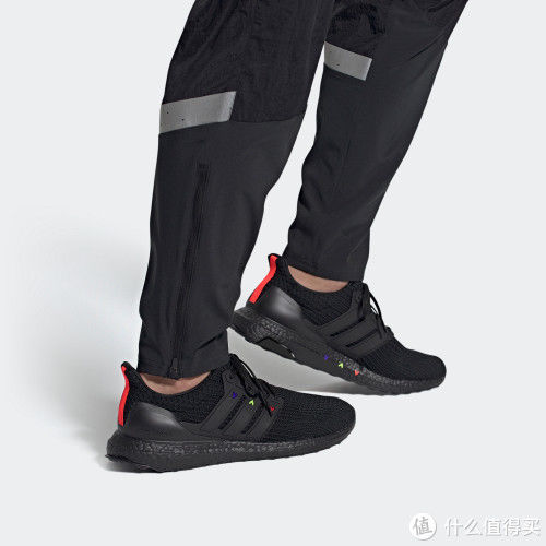 dn2021阿迪达斯Ultra Boost选购攻略