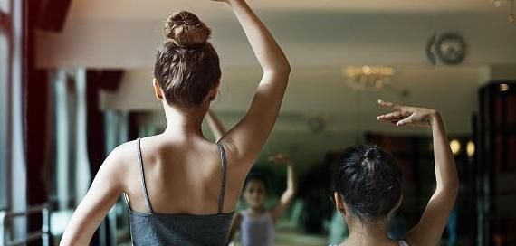 家庭教育|想要孩子有出息,优秀父母一定要做对3件事,越早看到越好