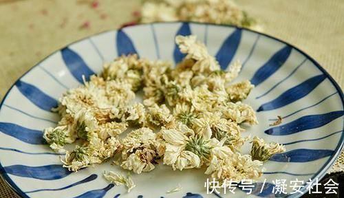 山楂|陈皮有“良配”，经常拿来一起泡水喝，养肝排毒，调血脂滋养脾胃