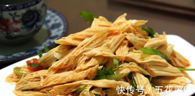 做法|夏天少不了一道凉拌腐竹，清爽可口，做法简单，新手也能一遍学会！