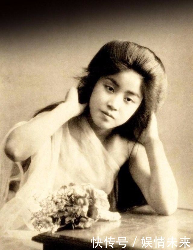 艺妓|19张罕见而独特的日本艺伎老照片回顾展,上个世纪的艺伎妆容