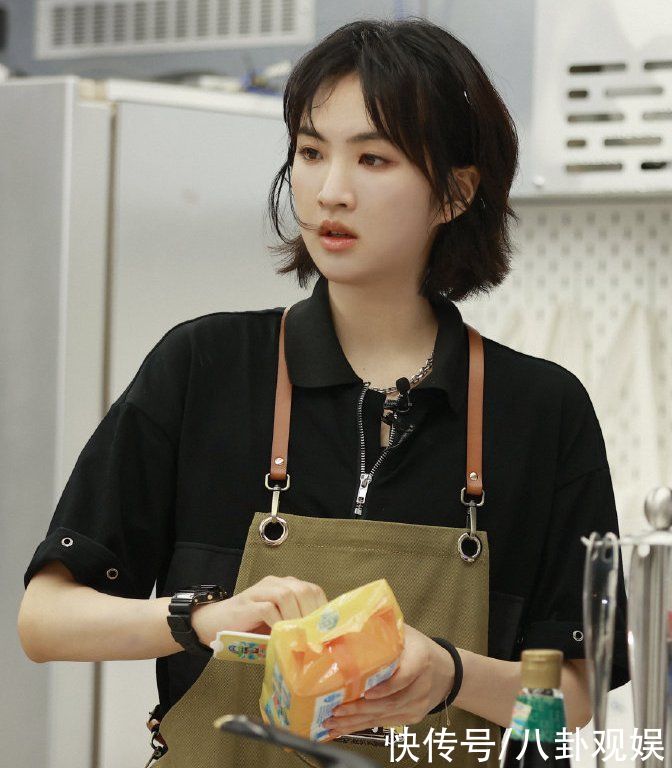 二公主|《中餐厅5》开播，姚安娜颜值被嘲太素人，龚俊却夸其很努力