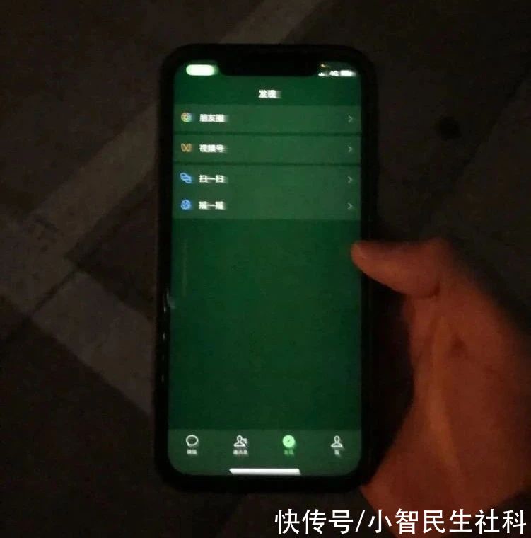 怒斥|“被绿”的iPhone12遭官方拒退,中招果粉怒斥苹果七宗罪