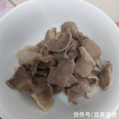 这样的苦菊牛肉片你能吃多少？
