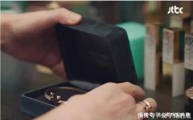 韩剧|最火韩剧《夫妻的世界》,能让女精英都折服的珠宝原来是这些